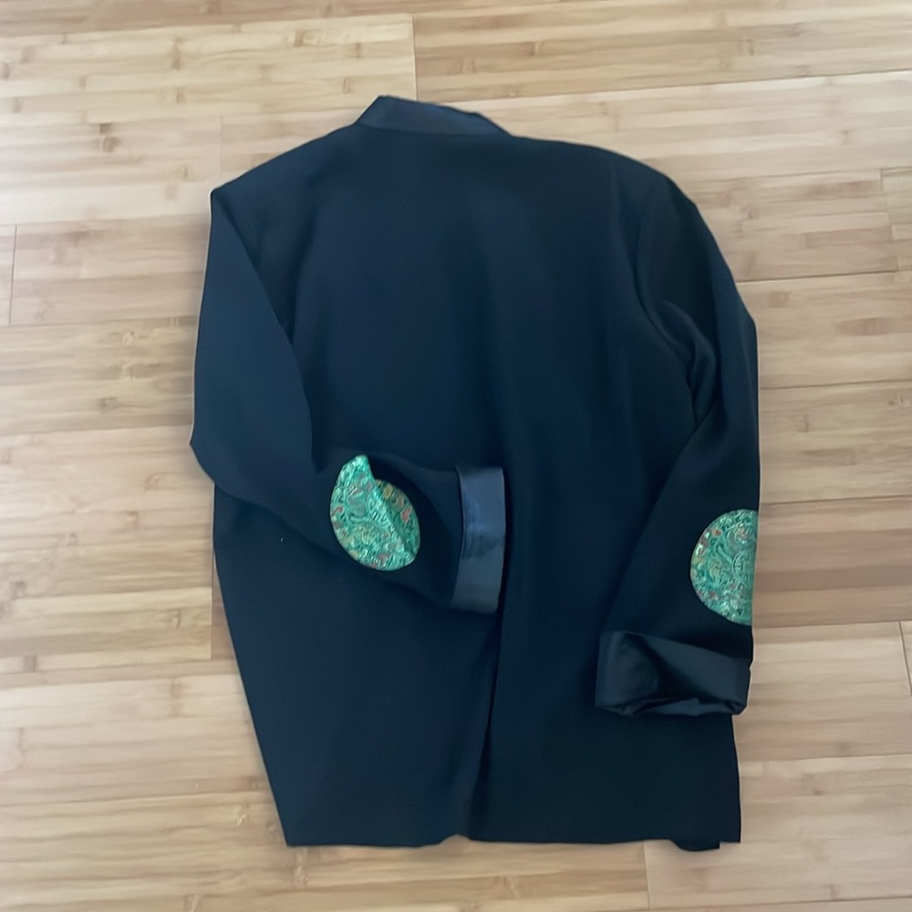 Chinese jacket - Picture 3 of 3